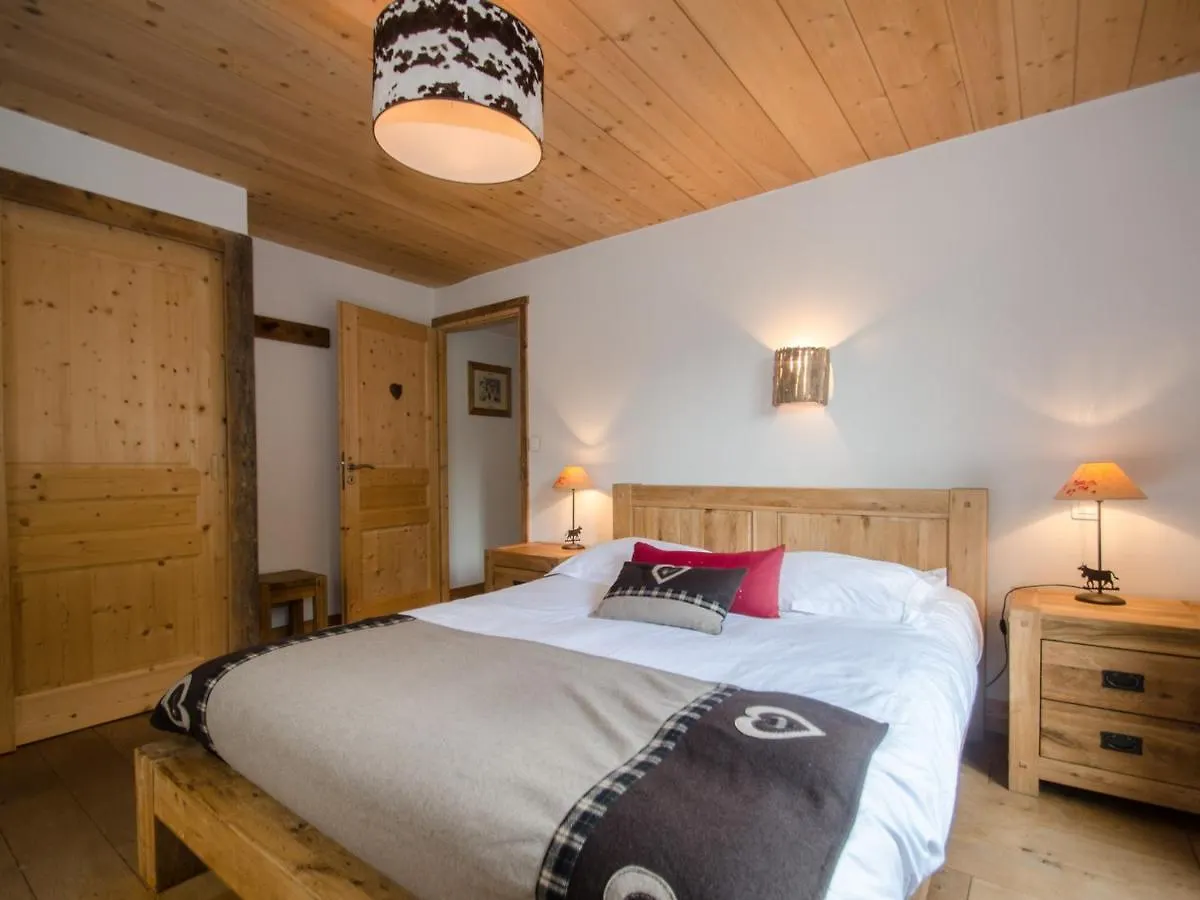 Superbe Appartement 3 Etoiles A Chamonix, 2 Chambres, Balcon, Cheminee Deco, Parking Et Wi-Fi - Fr-1-343-197 0*, Chamonix Frankrig