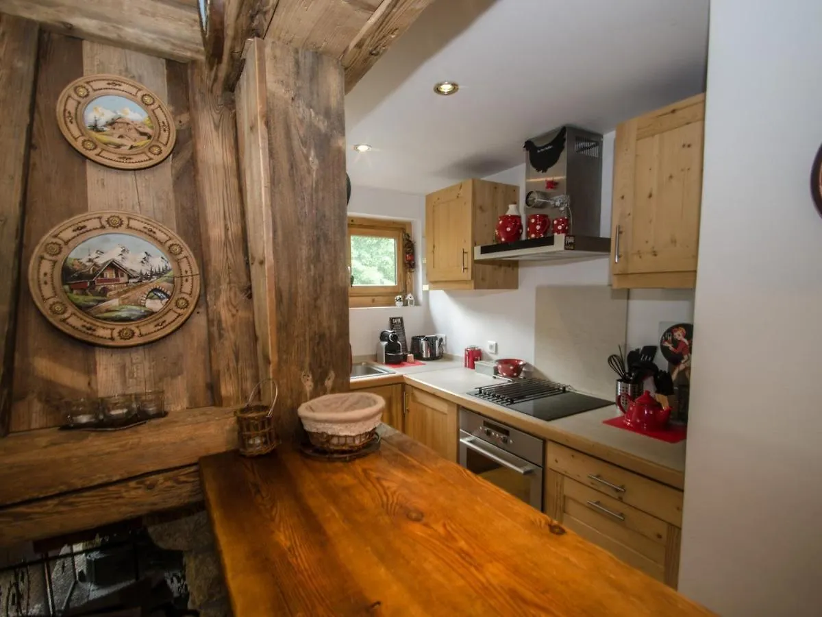 Lejlighed Superbe Appartement 3 Etoiles A Chamonix, 2 Chambres, Balcon, Cheminee Deco, Parking Et Wi-Fi - Fr-1-343-197